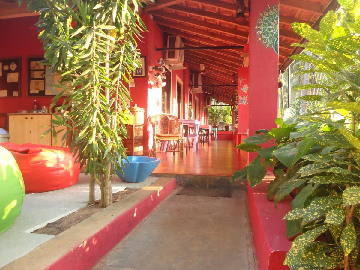 The Yuppi Hippi Female Hostel Anjuna Eksteriør bilde