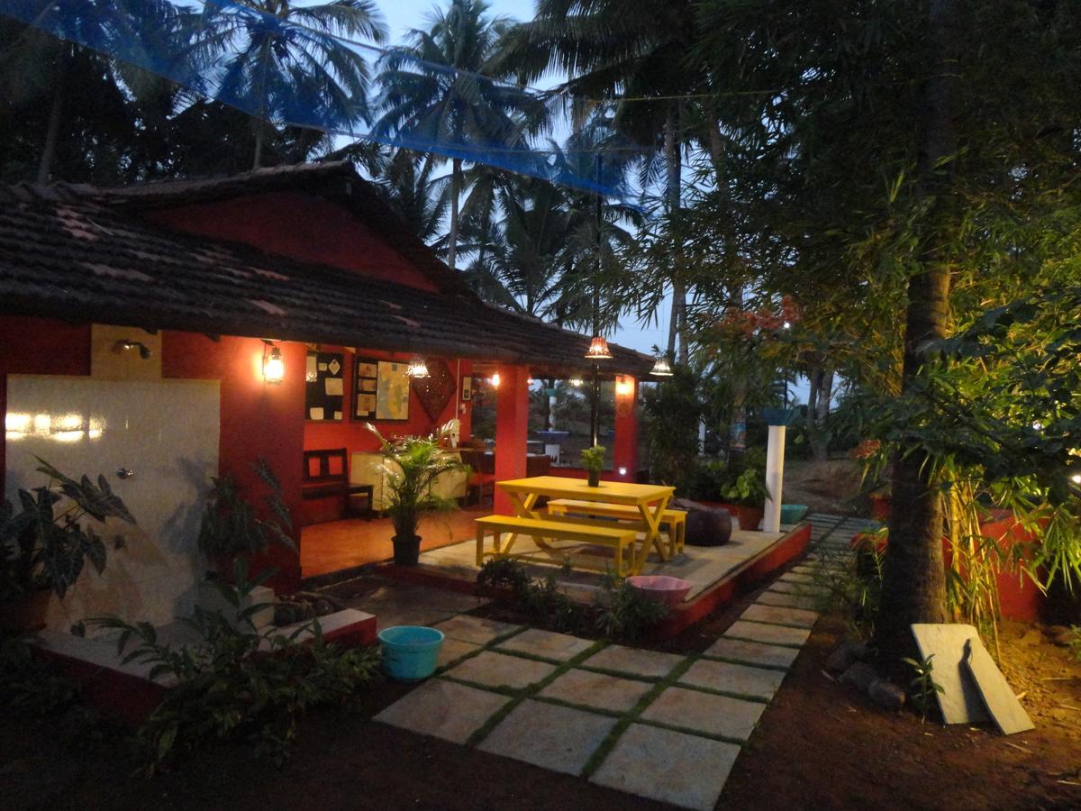 The Yuppi Hippi Female Hostel Anjuna Eksteriør bilde