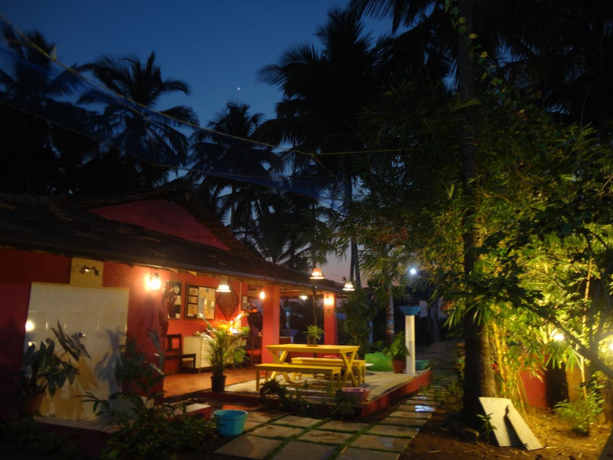 The Yuppi Hippi Female Hostel Anjuna Eksteriør bilde