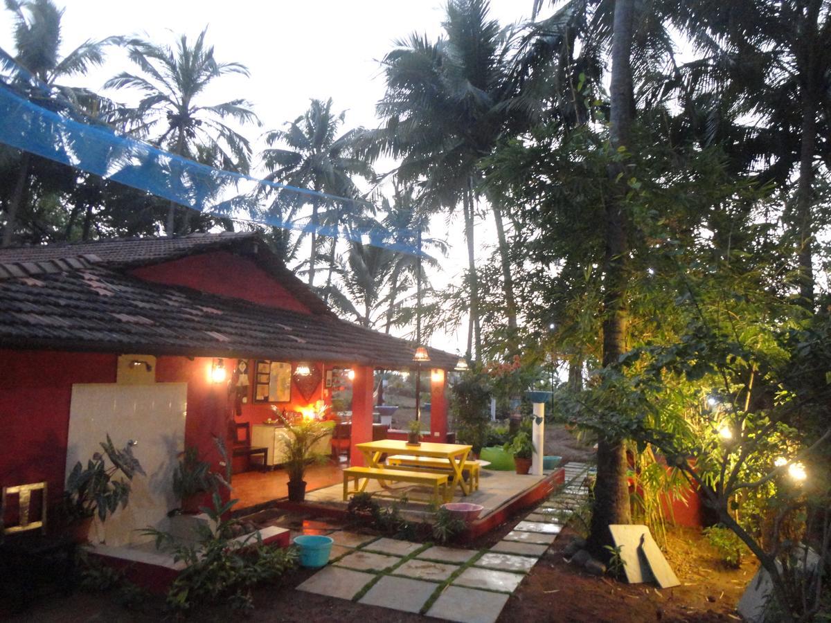 The Yuppi Hippi Female Hostel Anjuna Eksteriør bilde