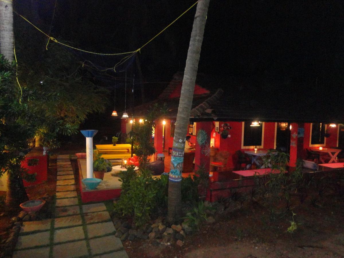 The Yuppi Hippi Female Hostel Anjuna Eksteriør bilde