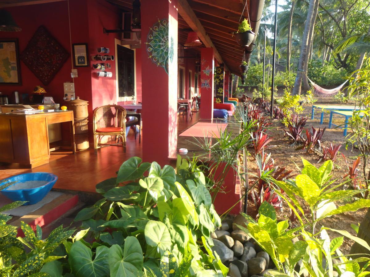 The Yuppi Hippi Female Hostel Anjuna Eksteriør bilde